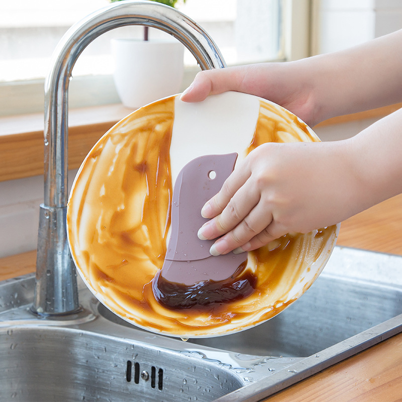 Cute Penguin Silicone Scraper – Multi-Purpose Kitchen Cleaning Tool